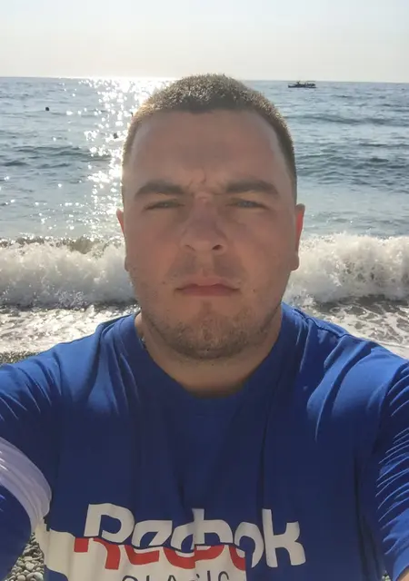 Я Миха, 37, знакомлюсь без обязательств в Рязани