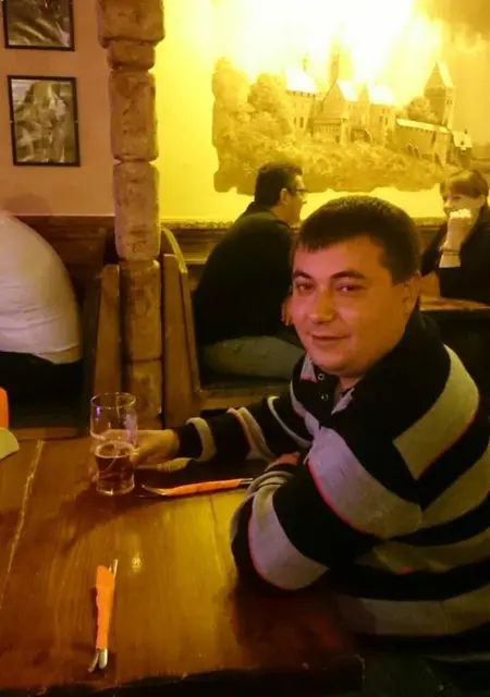 Артур из Подольска, ищу на сайте знакомства без обязательств