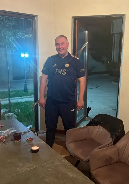 Nik из Махачкалы, мне 37, познакомлюсь без обязательств