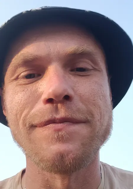 Я Чек, 35, знакомлюсь для дружбы в Донецке