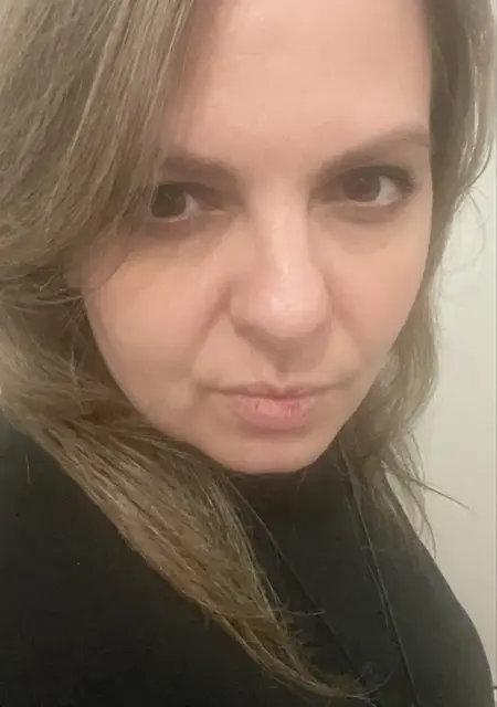 Я Кристина, 40, из Тюмени, ищу знакомства без обязательств