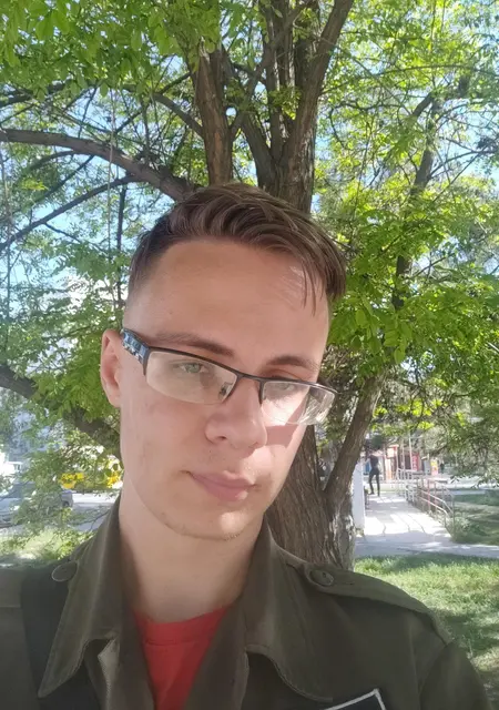 Михаил из Севастополя, мне 27, познакомлюсь для вирта