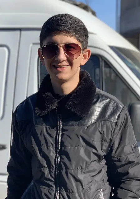 Я Арман, 24, из Евпатории, ищу знакомства на одну ночь