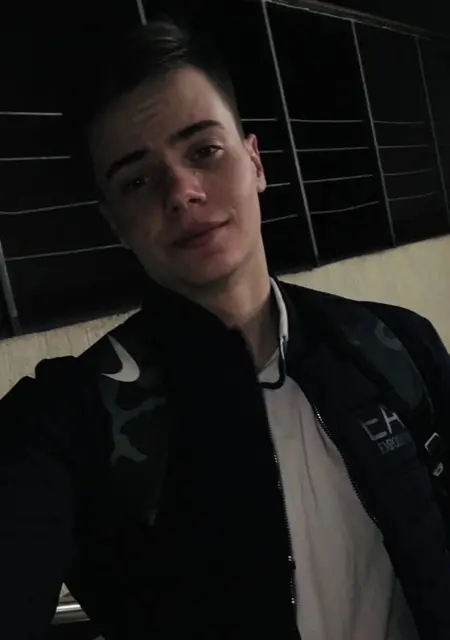 Я Олег, 26, знакомлюсь без обязательств в Темрюке