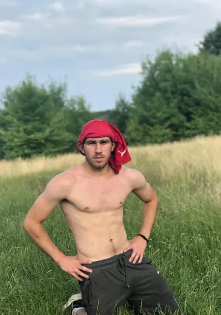 Я Давид, 27, из Владикавказа, ищу знакомство для дружбы