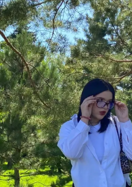 Я Диана, 23, знакомлюсь для открытые отношения в Калуге