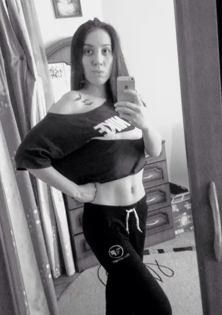 Юлия из Оренбурга, мне 23, познакомлюсь без обязательств