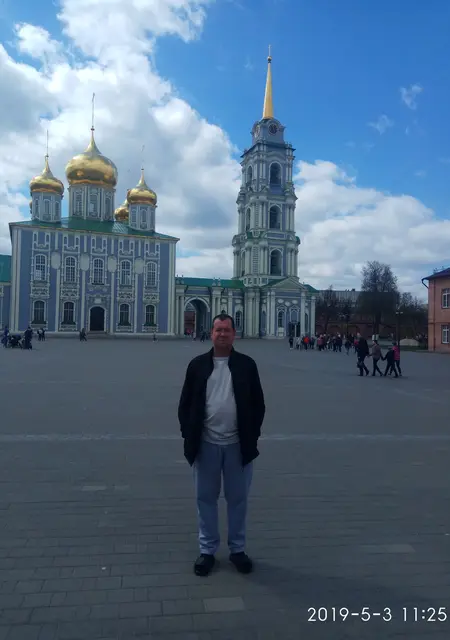 Леонид из Тутаева, мне 54, познакомлюсь без обязательств