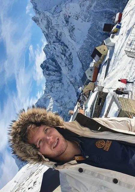 Я Andy, 35, знакомлюсь без обязательств в Горно-Алтайске