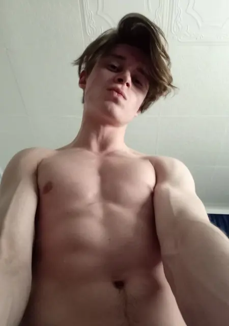 Игорк из Тюмени, ищу на сайте знакомства на одну ночь