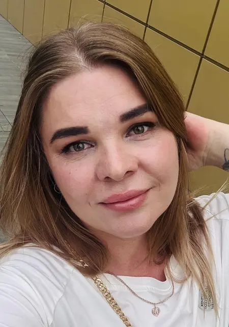 Галина из Москвы, мне 34, познакомлюсь для вирта