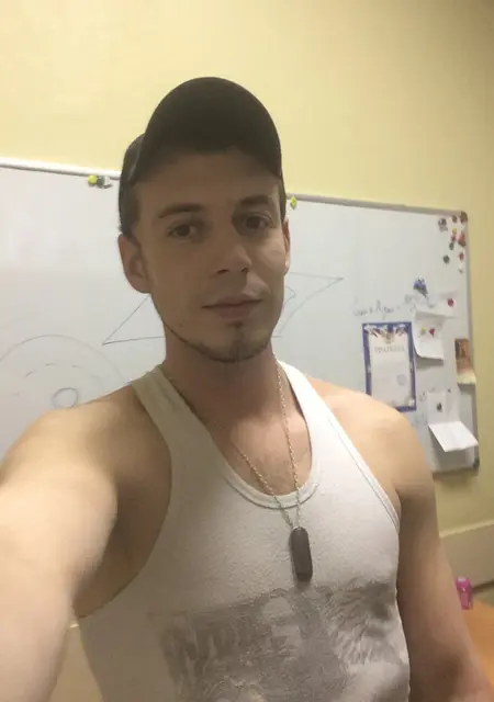 Михаил из Орска, ищу на сайте знакомства на одну ночь