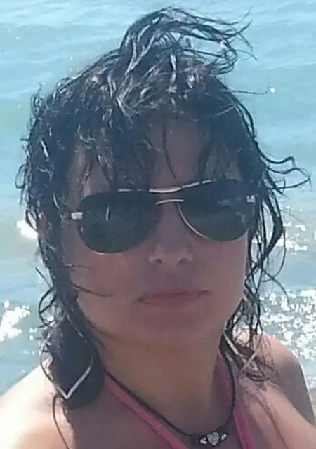 Клеопатра из Саратова, ищу на сайте знакомства без обязательств