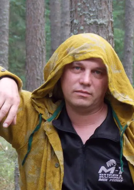 Я Майкл, 53, из Твери, ищу знакомства без обязательств