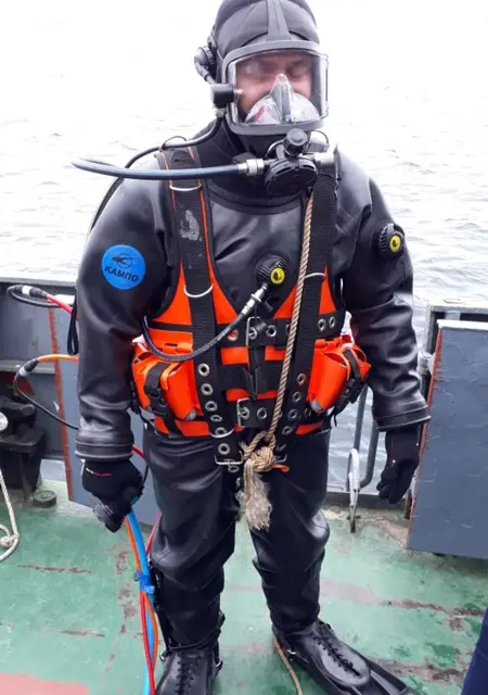 Я Влад, 49, знакомлюсь без обязательств в Санкт-Петербурге