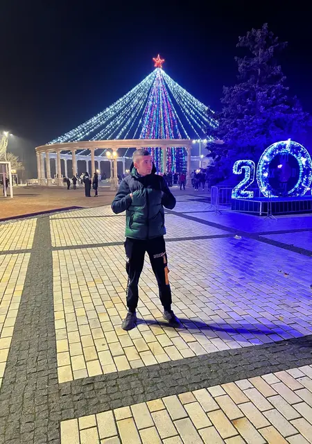 Я Рома, 24, знакомлюсь для приятного времяпровождения в Анапе