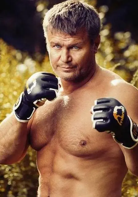 Я Вова, 35, знакомлюсь без обязательств в Минеральных Водах