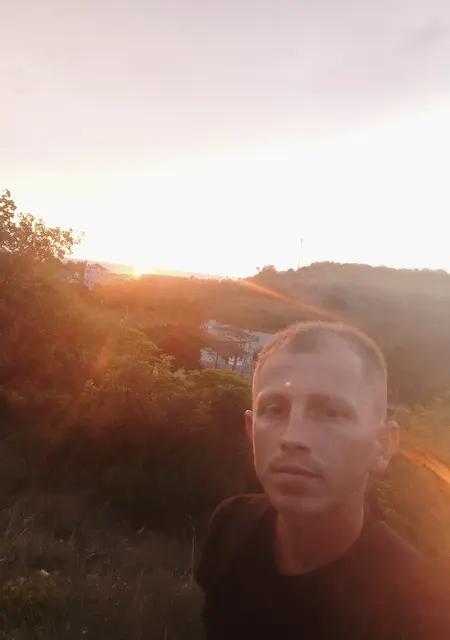 Гена из Волжского, мне 30, познакомлюсь на одну ночь