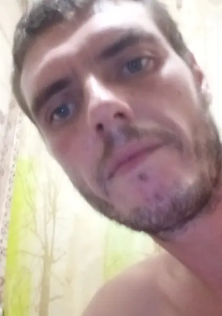 Я Петя, 33, знакомлюсь без обязательств в Анапе