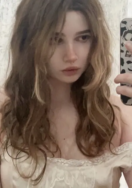 Алина из Можайска, мне 25, познакомлюсь на одну ночь