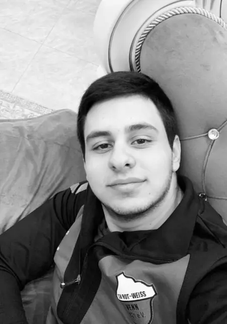 Артем из Анапы, мне 26, познакомлюсь для приятного времяпровождения