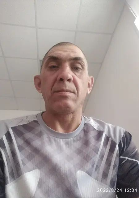 Я Владимир, 44, из Кургана, ищу знакомства без обязательств