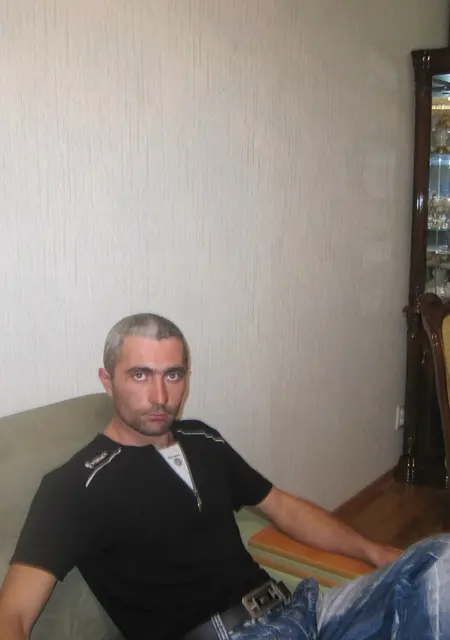 Surik из Санкт-Петербурга, ищу на сайте знакомства без обязательств