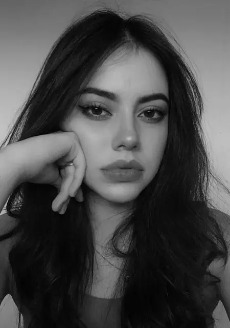 Я Каріна, 23, из Дрогобича, ищу знакомство для совместных путешествий