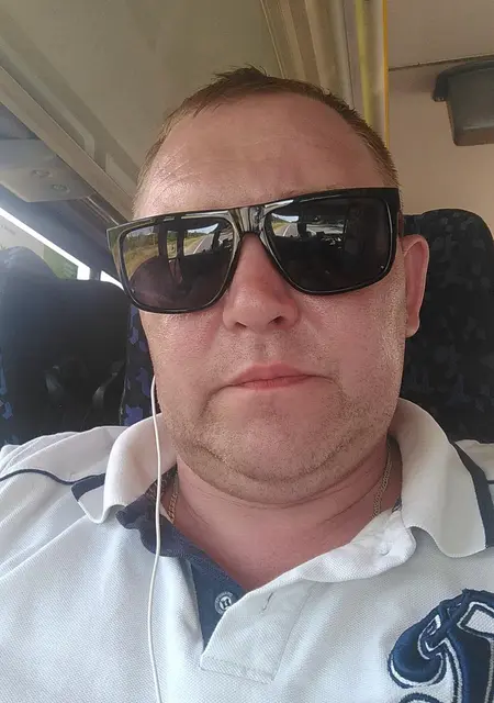 Я Евгений, 46, знакомлюсь на одну ночь в Туле