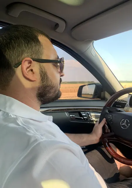 Я Владислав, 29, из Сыктывкара, ищу знакомство для постоянных отношений