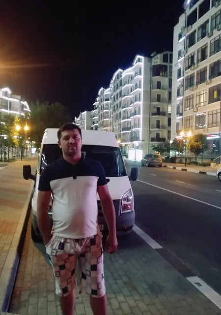 Я Федя, 32, знакомлюсь для дружбы в Геленджике