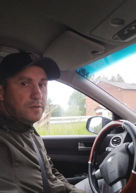 Я Максим, 44, знакомлюсь без обязательств в Сыктывкаре