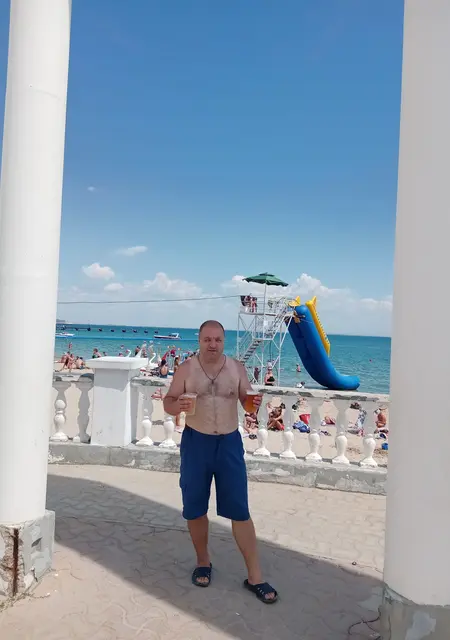 Андрей из Симферополя, ищу на сайте знакомства на одну ночь