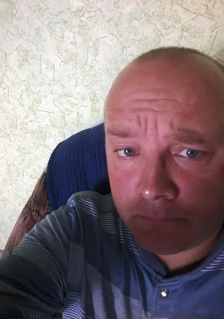 Я Ден, 43, знакомлюсь на одну ночь в Шумихе