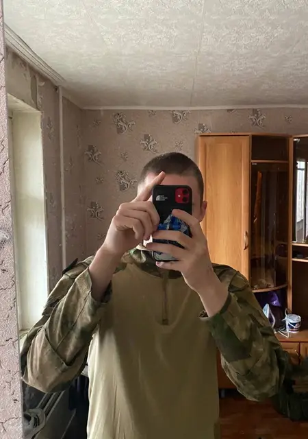 Санёк из Нижнекамска, мне 21, познакомлюсь на одну ночь