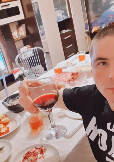 Oleg из Наро-Фоминска, мне 33, познакомлюсь без обязательств