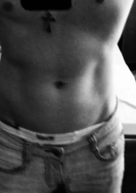 Я Самец, 42, из Нового Уренгоя, ищу знакомства без обязательств