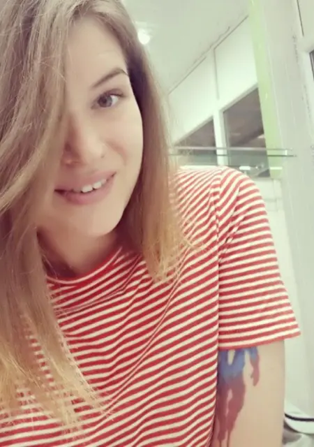 Настя из Тюмени, ищу на сайте приятное времяпровождение