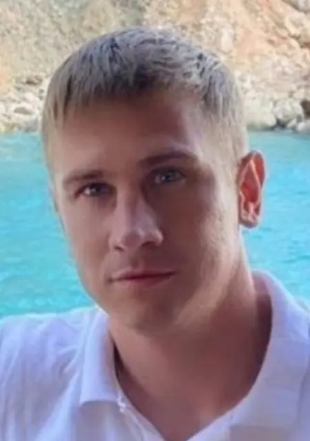 Я Сергей, 35, из Туймаз, ищу знакомство для открытые отношения