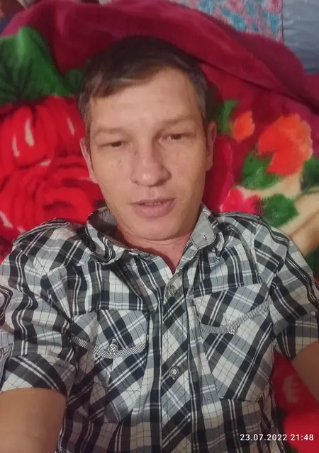 Я Саша, 45, знакомлюсь для приятного времяпровождения в Воронеже