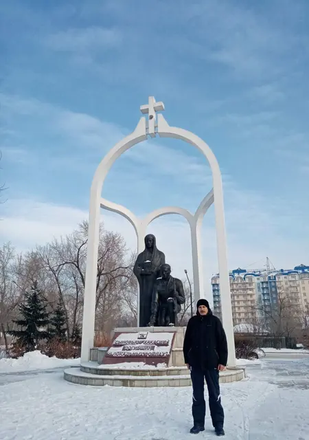 Андрей из Красноярска, мне 50, познакомлюсь на одну ночь