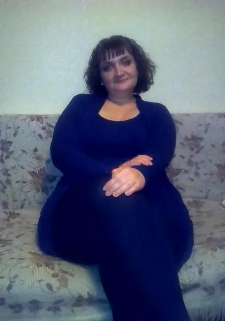 Я Елена, 32, из Саратова, ищу знакомство для дружбы