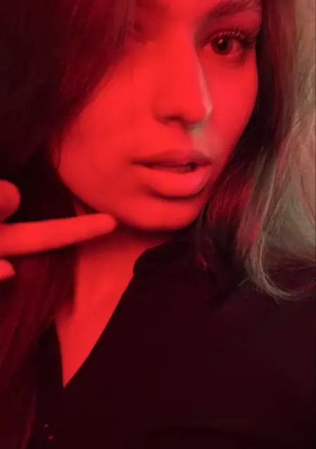 София из Москвы, ищу на сайте приятное времяпровождение