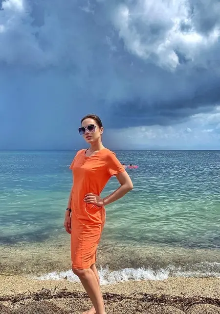 Я Ксения, 28, из Ростова-на-Дону, ищу знакомство для приятного времяпровождения