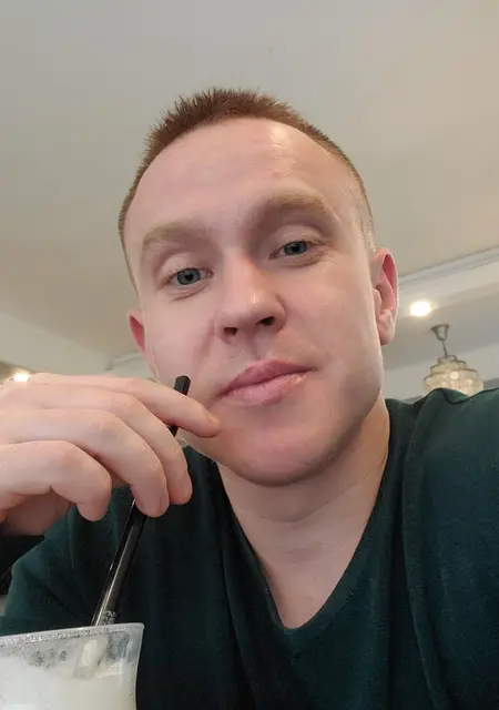 Виктор из Куровского, мне 35, познакомлюсь на одну ночь