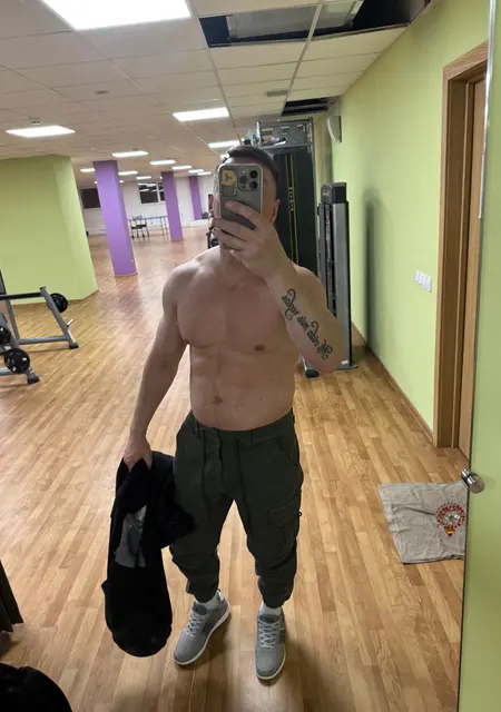 Я Дима, 38, знакомлюсь на одну ночь в Сортавале