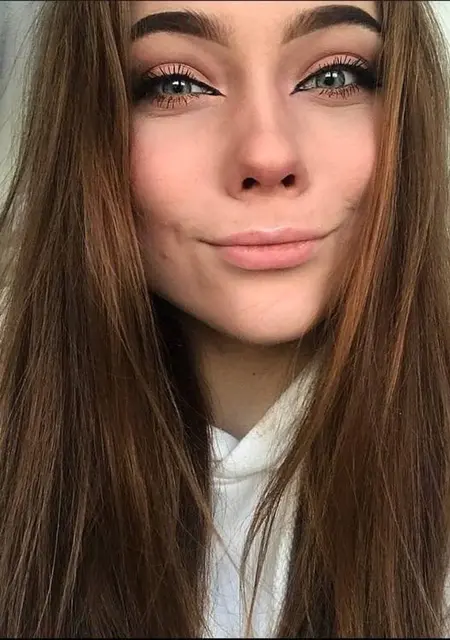 Елизавета из Якутска, мне 23, познакомлюсь для приятного времяпровождения