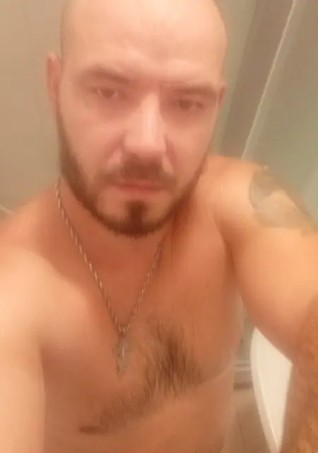 Роман из Бердска, мне 42, познакомлюсь для дружбы