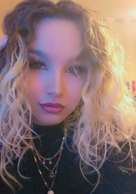 Arianna из Рима, мне 18, познакомлюсь