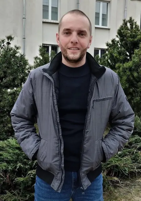 Я Саня, 31, из Пскова, ищу знакомство для приятного времяпровождения